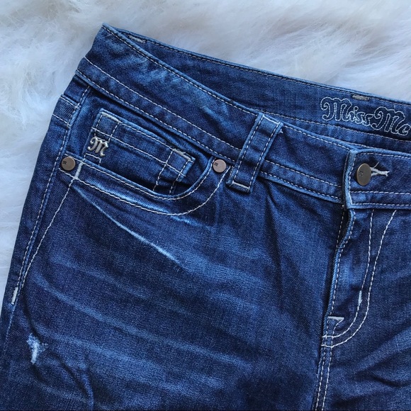 Miss Me Distressed Jeans - Picture 7 of 8